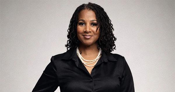 Meet the Financial Literacy Coach Helping Black and Brown Families Transform Their Money Mindset