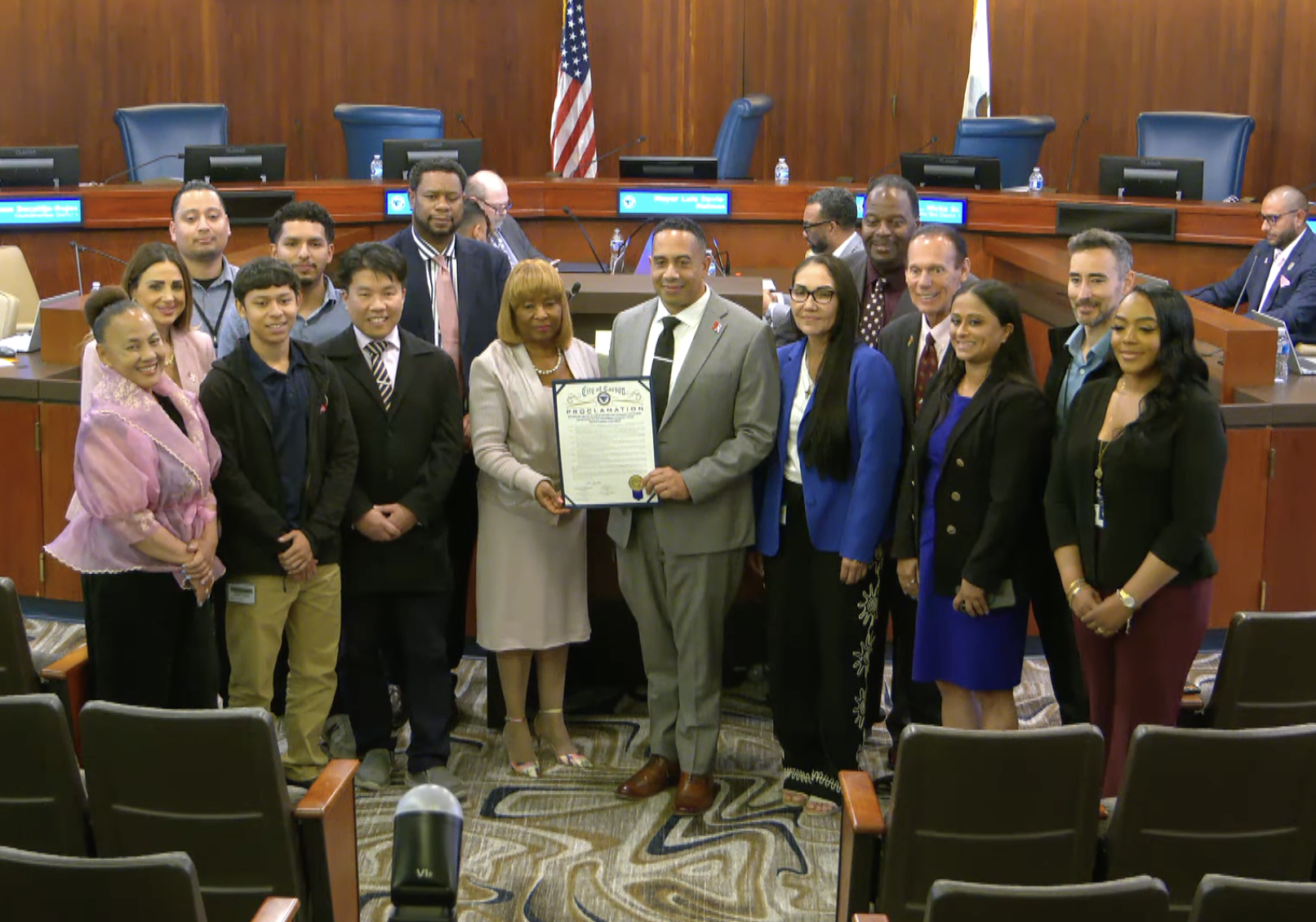 Carson IT Team Honored with Government Experience Award as Mayor Clashes with Speakers